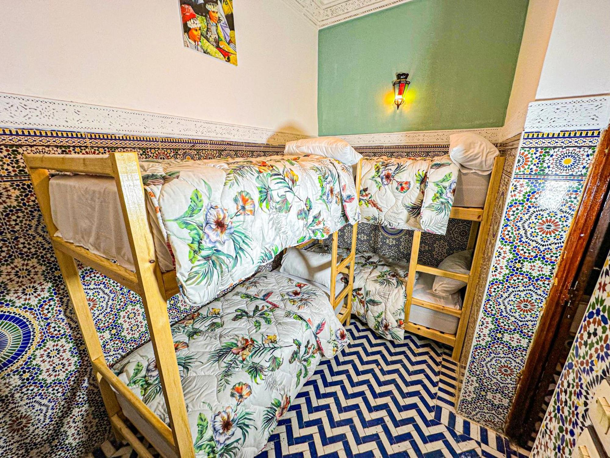 Hostel Speakeasy เฟส ภายนอก รูปภาพ